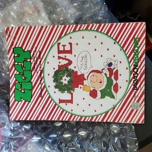 Vintage ZiGGY by Tom Wilson Cross Stitch Book CHRISTMAS 🎄